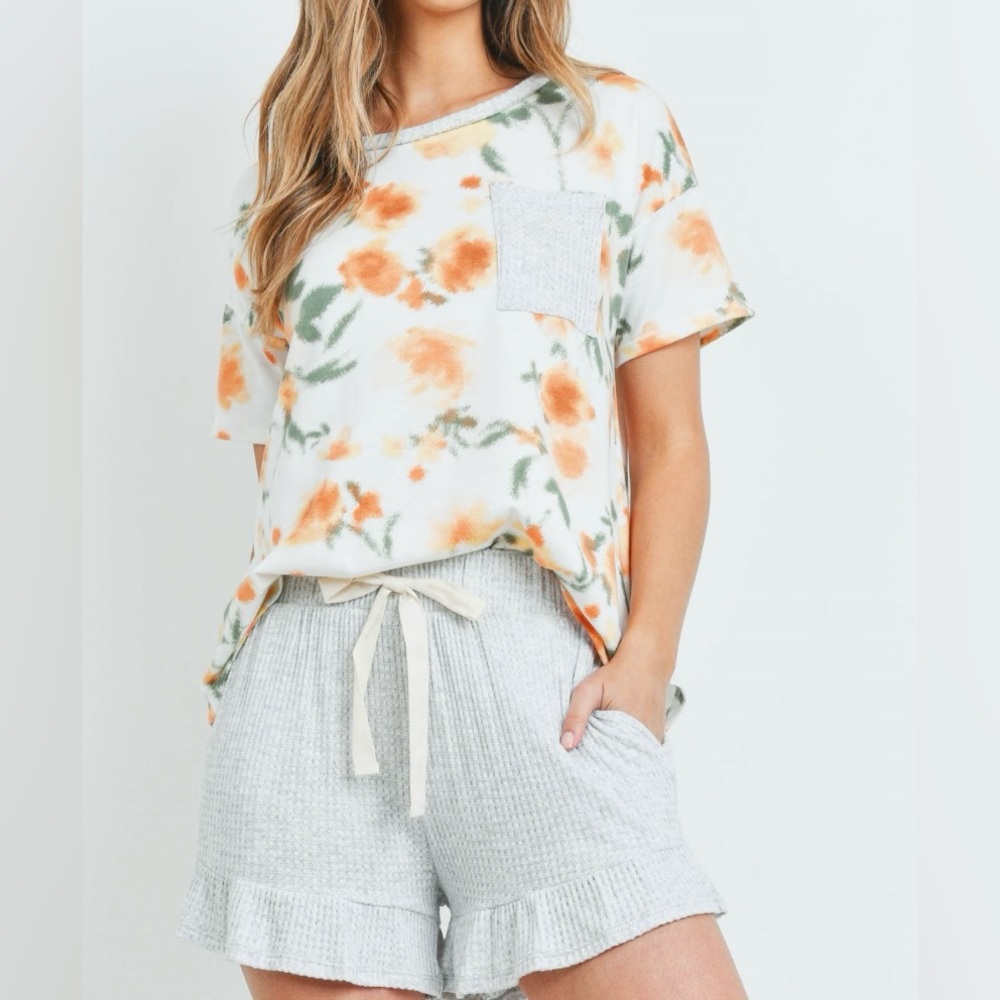 NWOT Floral top Waffle knit short set nwt small